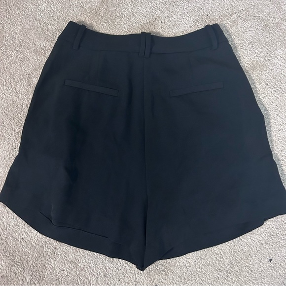 BNWOT BLACK high waist shorts - same as Aritzia effortless - Picture 4 of 5